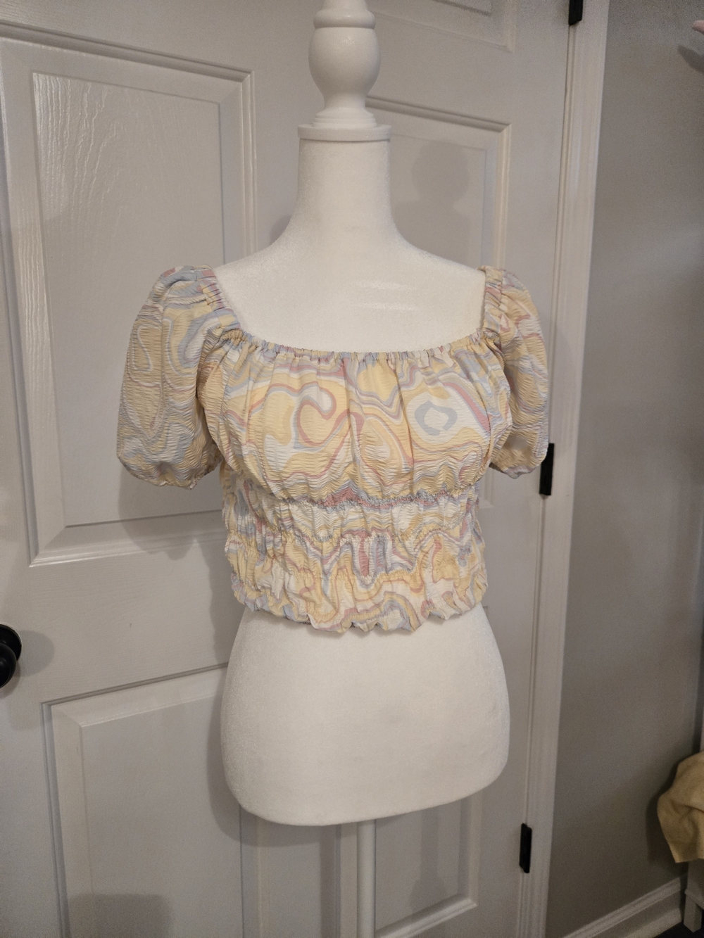 Nordstrom Pastel Swirl Smocked Crop Top in Yellow & Cream